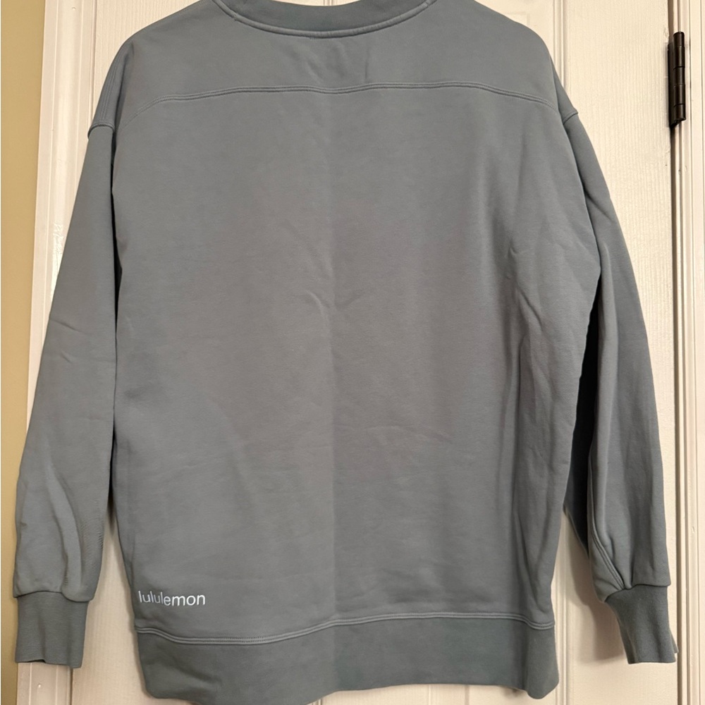 Lululemon Chambray All Yours Logo Crewneck Sweatshirt Light Blue 6 $118 - Picture 5 of 7